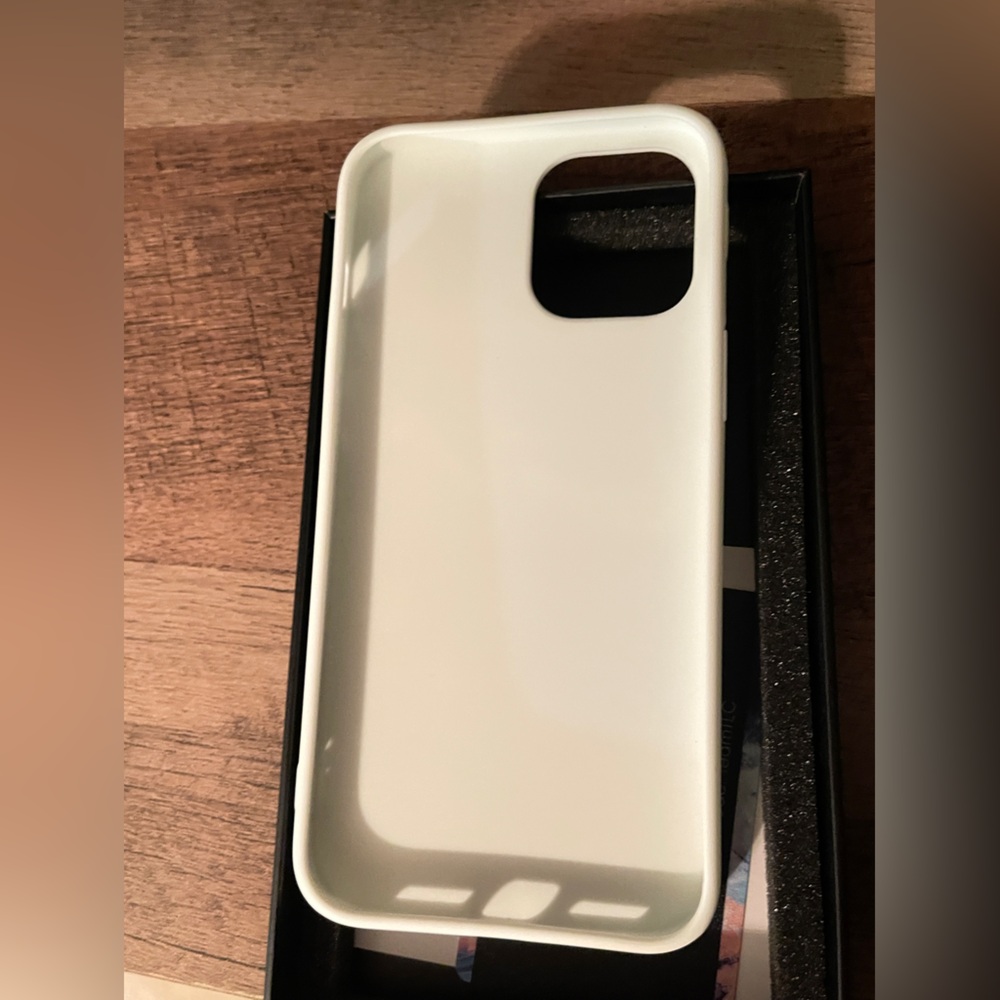 The Limited | 12Pro Max Nike “off-White” inspired printed bumper case - Picture 5 of 6